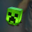 Le Creeper 3D de Minecraft éclaire le cube pixellisé BDP et émet un son de Creeper 6