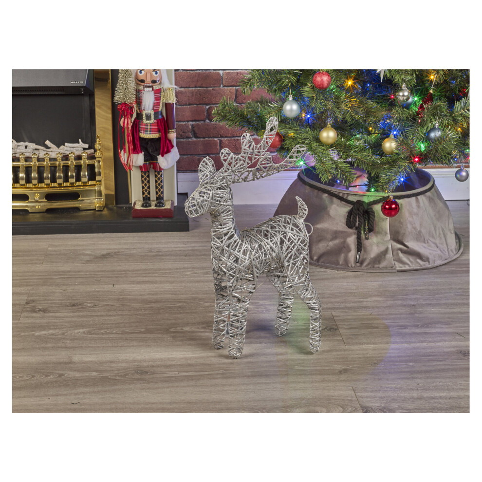 Urbn Living (Metallic ) Led Reindeer Plastic Rattan Wire Frame Christmas Silver