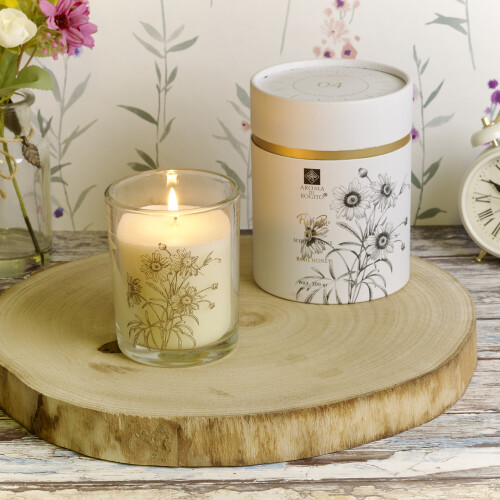 URBN Living 200g Soy Wax Scented Candle Glass Jar Gift Boxed 1