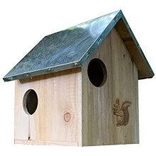 Wooden Garden Squirrel Nest Box House & Metal Roof