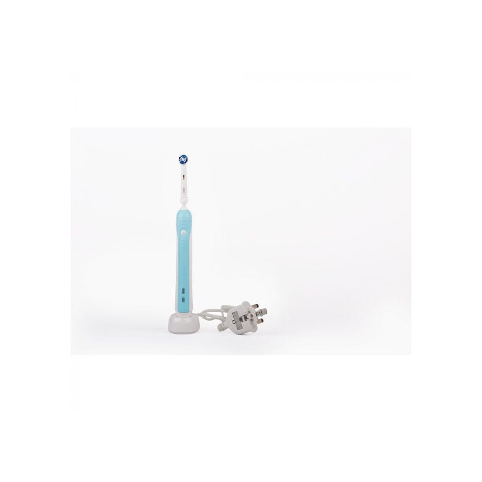 Braun Oral-B Professional Care D16 513U RechargeableTooth Brush