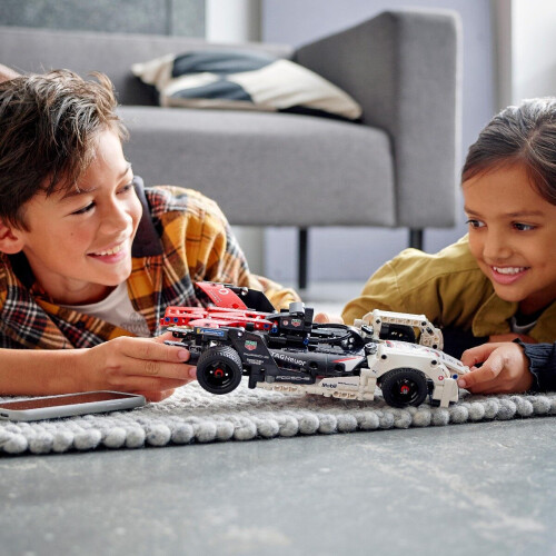 LEGO LEGO® Technic 42137 Formula E Porsche 99X Electric 1