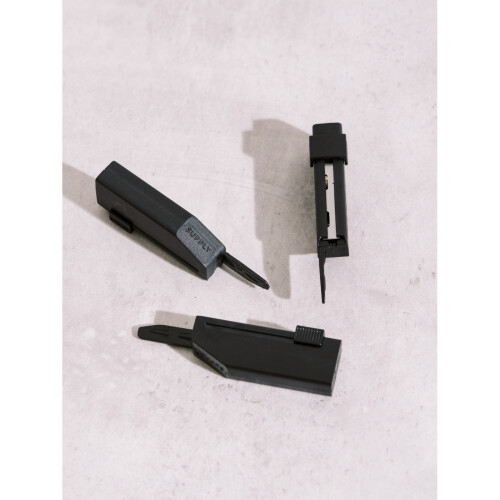 Supply Black Label Single Edge Blades - 8 Blades 2