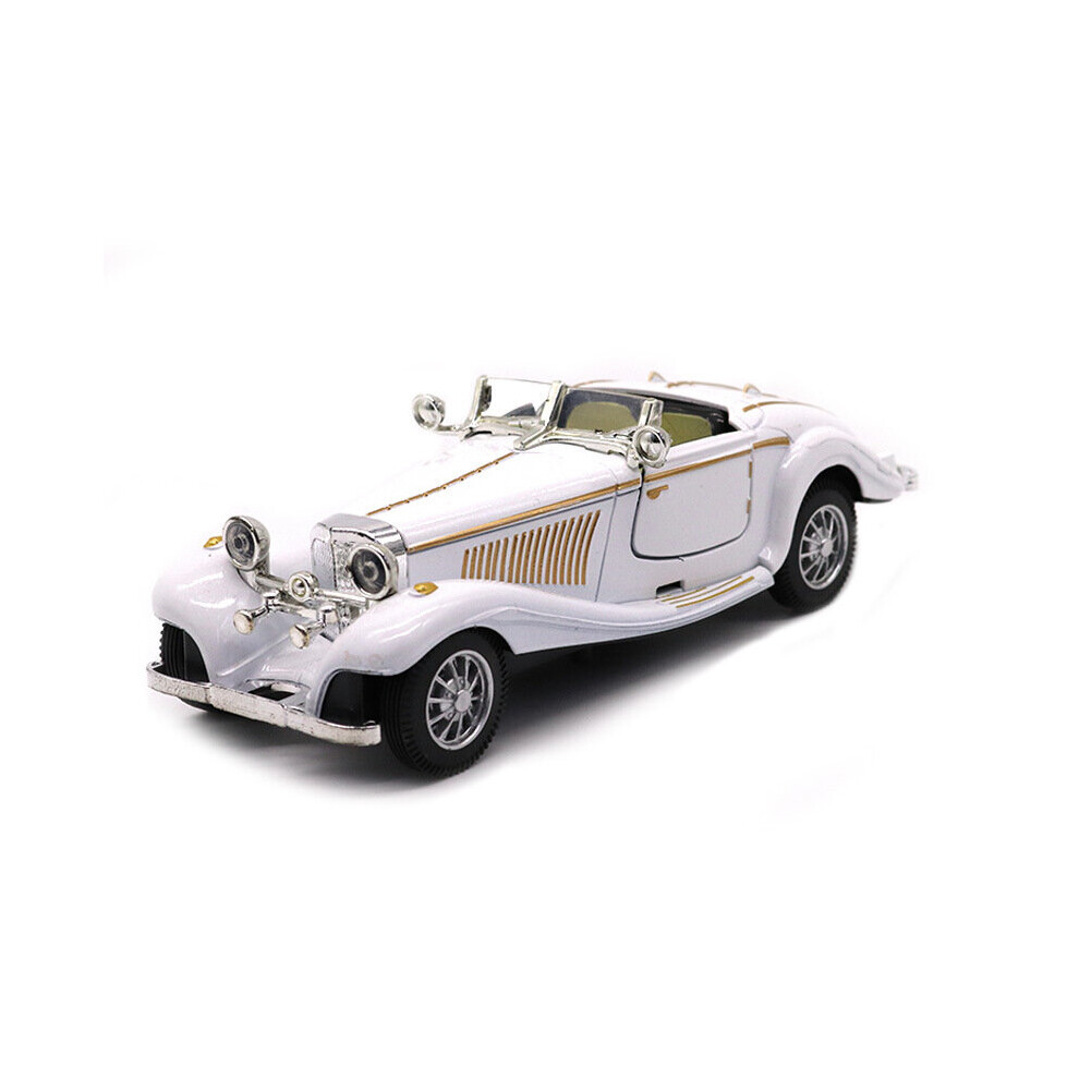 (White) 1:28 Retro Classic Car Alloy Children's Toy Car Model Simulation Car Pull Back Car