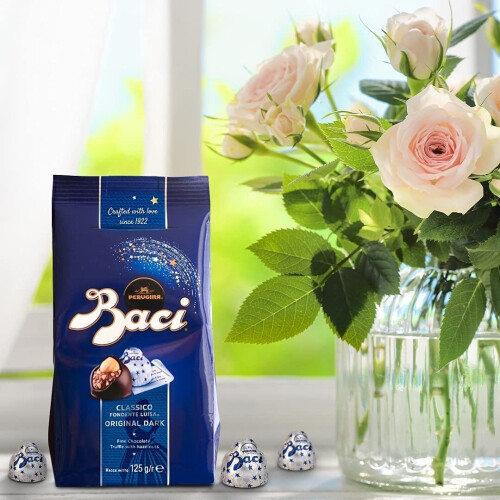 Dunkle Schokoladenpraline mit Haselnussfüllung 125 g - Perugina 2