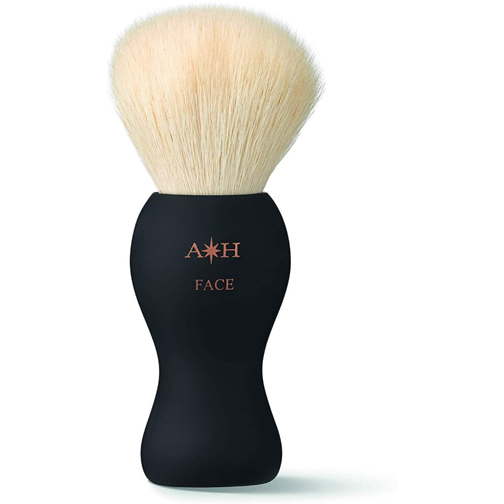 Amanda Harrington London The Face Buffer Brush
