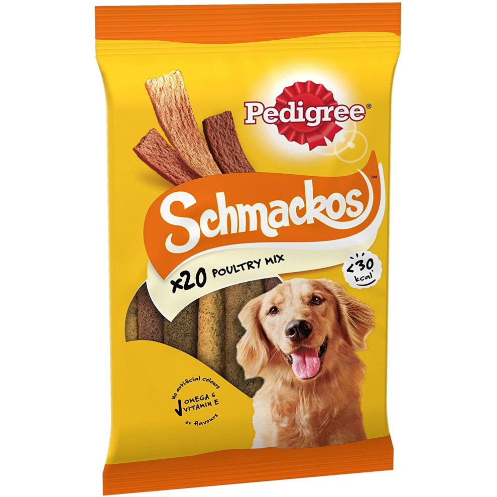 Pedigree Schmackos Poultry Mix - Dog Treats in A Variety of Poultry Flavours, 180 Strips, 9 x 144 g