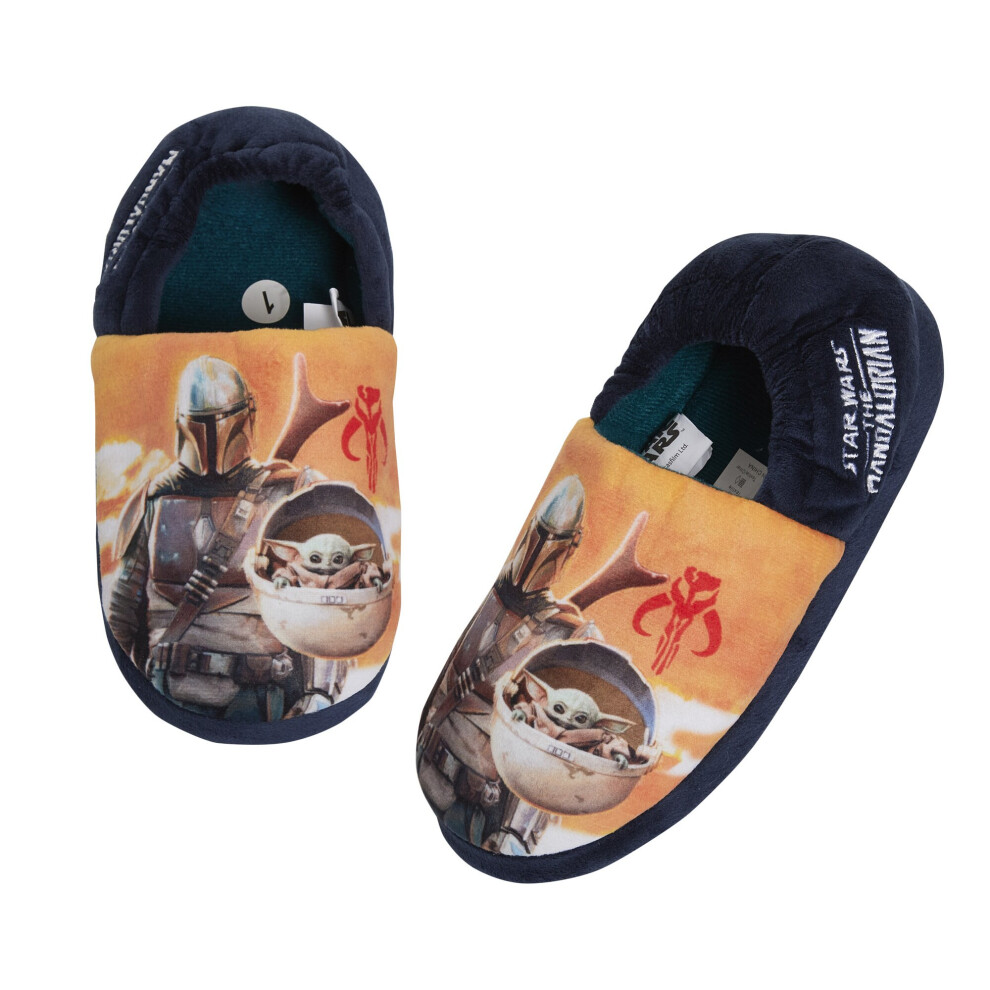 (UK 13 Child) Boys Mandalorian Slippers Kids Star Wars Baby Yoda The Child Mules House Shoes