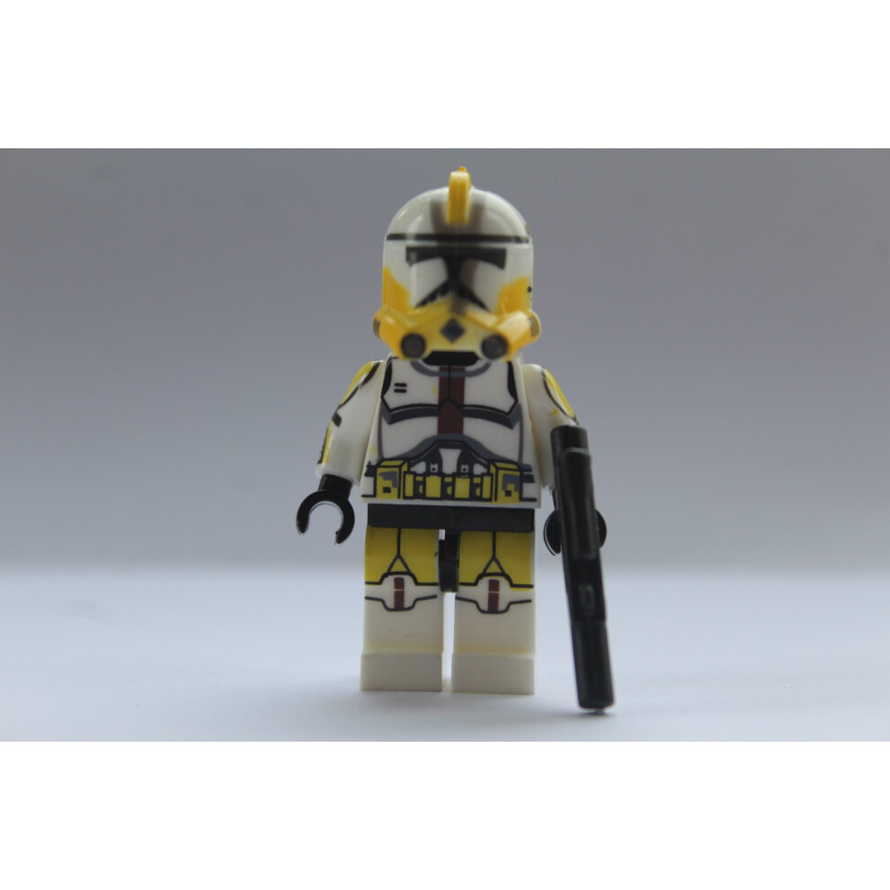 Novelty Gifts Uk ( Division Storm Trooper) Star Wars Toys Mini Action Figures Fits Lego Sets Yellow