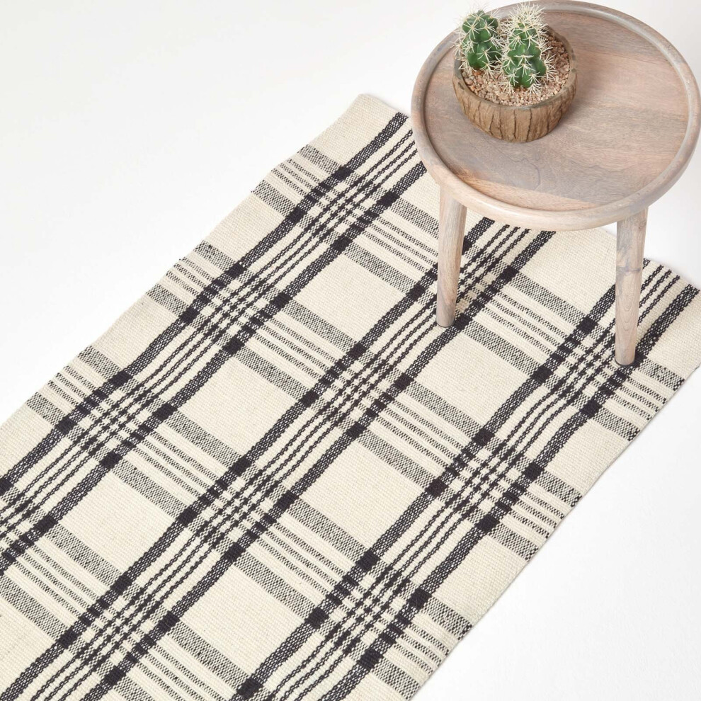 Homescapes (66 X 200 Cm, White & Black) Tartan Check Non-Slip 100% Wool Rug