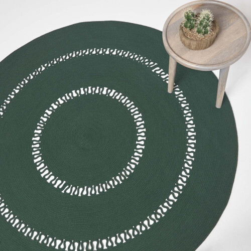 Homescapes (120 cm Round, Green) Crochet Braided Rug Round 1