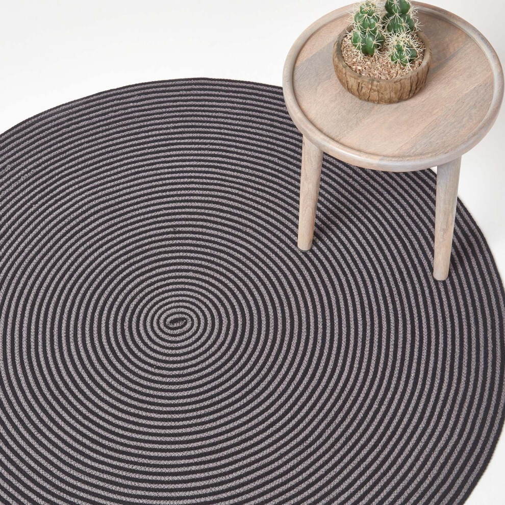 Homescapes (120 Cm Round, Grey And Black) Handmade Woven Braided Rug