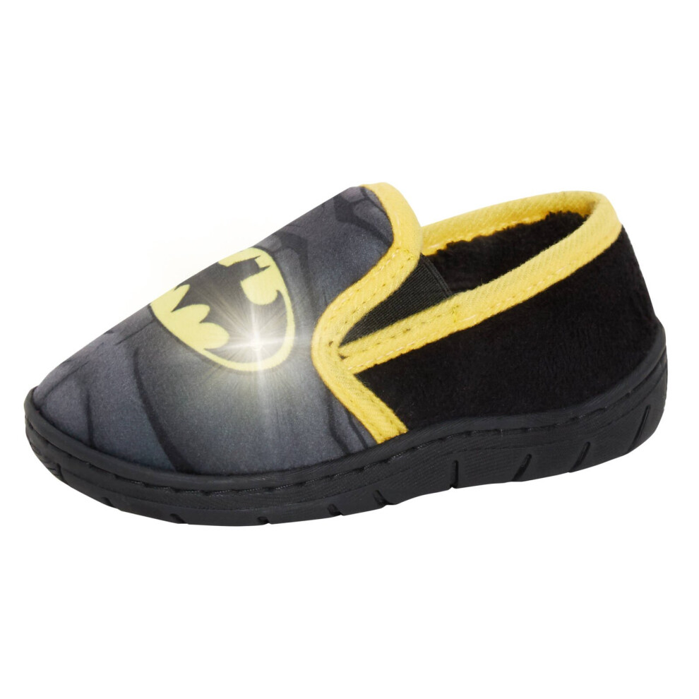 (UK 1) Boys Batman Light Up Slippers Kids Fur Lined Slip On Flashing House Shoes Mules