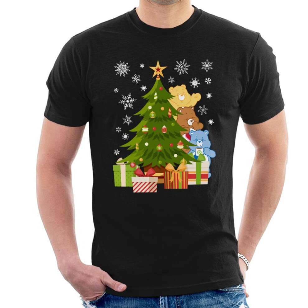 (L, Black) Care Bears Christmas Behind The Christmas Tree Men's T-Shirt