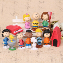 Peanuts Charlie Brown Snoopy Lucy Franklin Figure Play Set Giocattolo 12Pz.