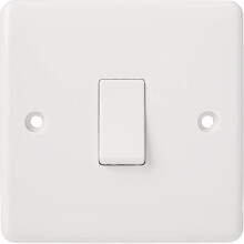 Knightsbridge CU2000 Light Curved Edge 10 A 1 Gang 2 Way Switch, 230 V, White