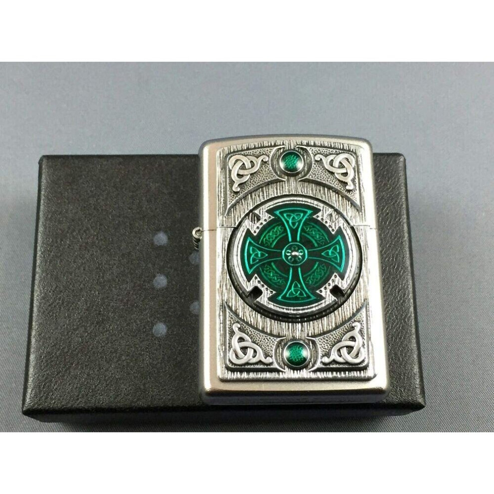 Zippo 16552 Lighter, Chrome, Green, Standard