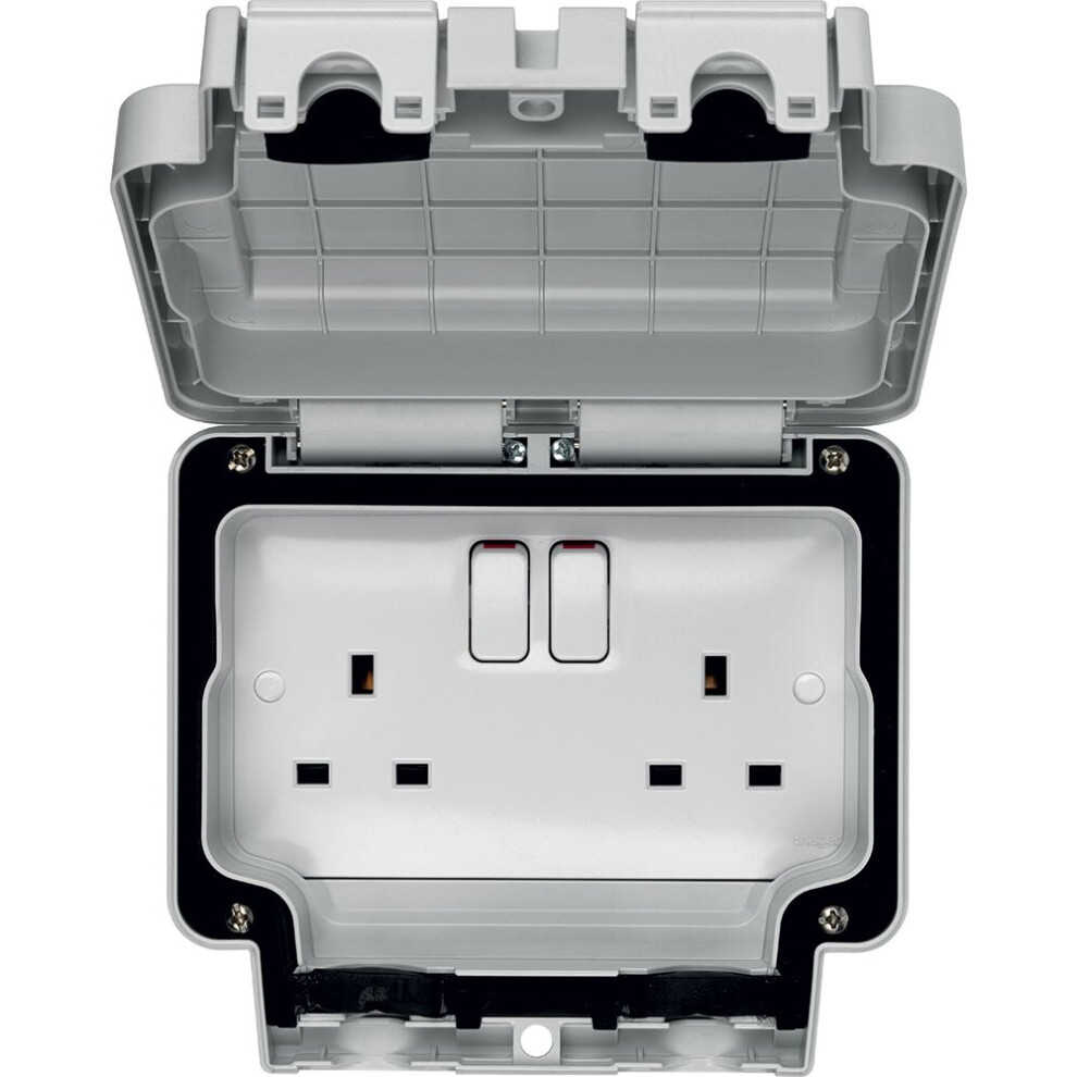 Hager WXPSS82 Weatherproof Switch Socket IP66 13 Amp - 2 Gang