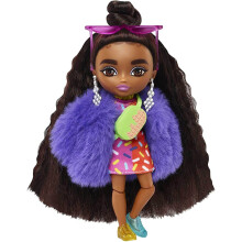 Barbie Extra Minis Bambola #1 (5,5 in) Abito a Pois & Cappotto Peloso con Supporto e Accessori