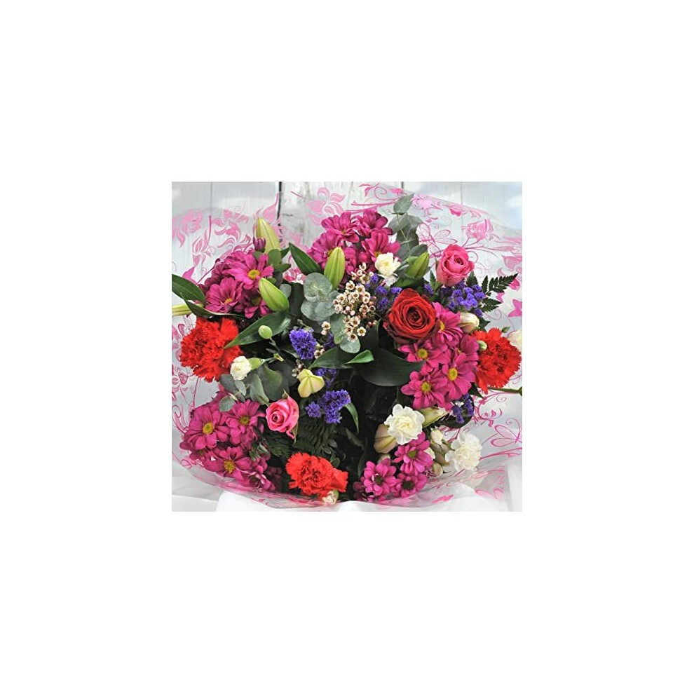 Homeland Florists Superb Mixed Fresh Flower Bouquet with a Single Large Naomi Velvet Rose at its Heart, Red, S
