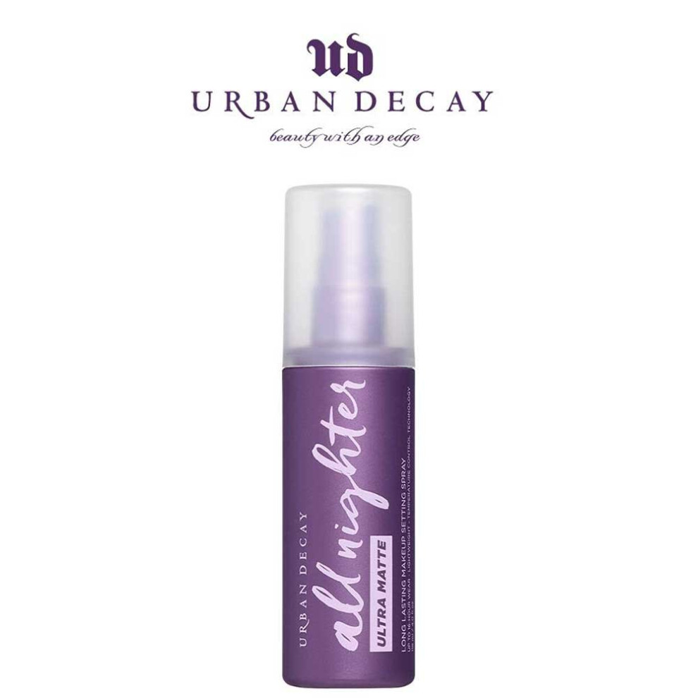 Urban Decay All Nighter Ultra Matte long lasting makeup setting spray