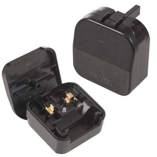 URBN Living (1) EU/UK 3 AMP Plug Adaptor Travel Converter Changer