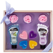 9 Piece Attractive Organic Mint & Wormwood Ladies Foot Wooden Gift Set Box - Includes Foot Lotion, Foot Wash, Soap Flowers and Candles