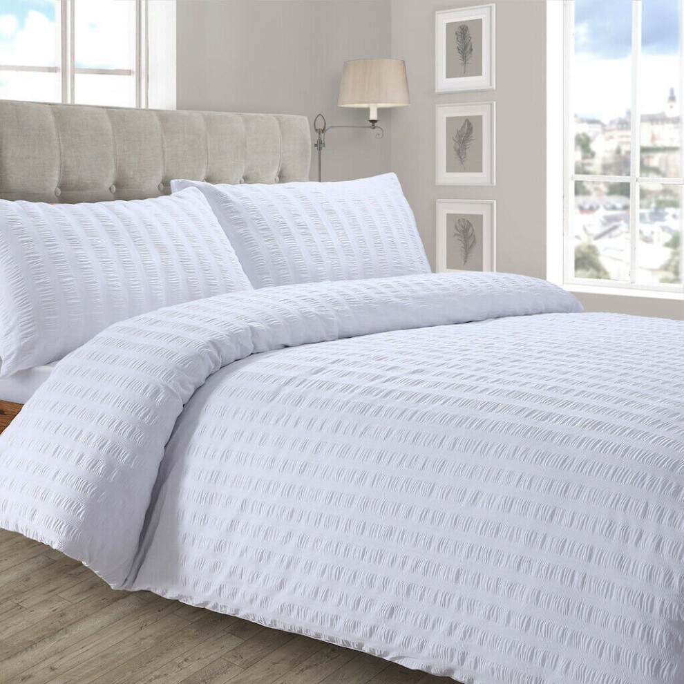 Northern Luxe (King, White) Seersucker Duvet Quilt Cover & Pillowcase Set Pink
