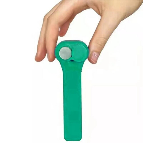 (green) Rope Launcher Toy, Zip String Rope Propeller Thruster Handheld ...