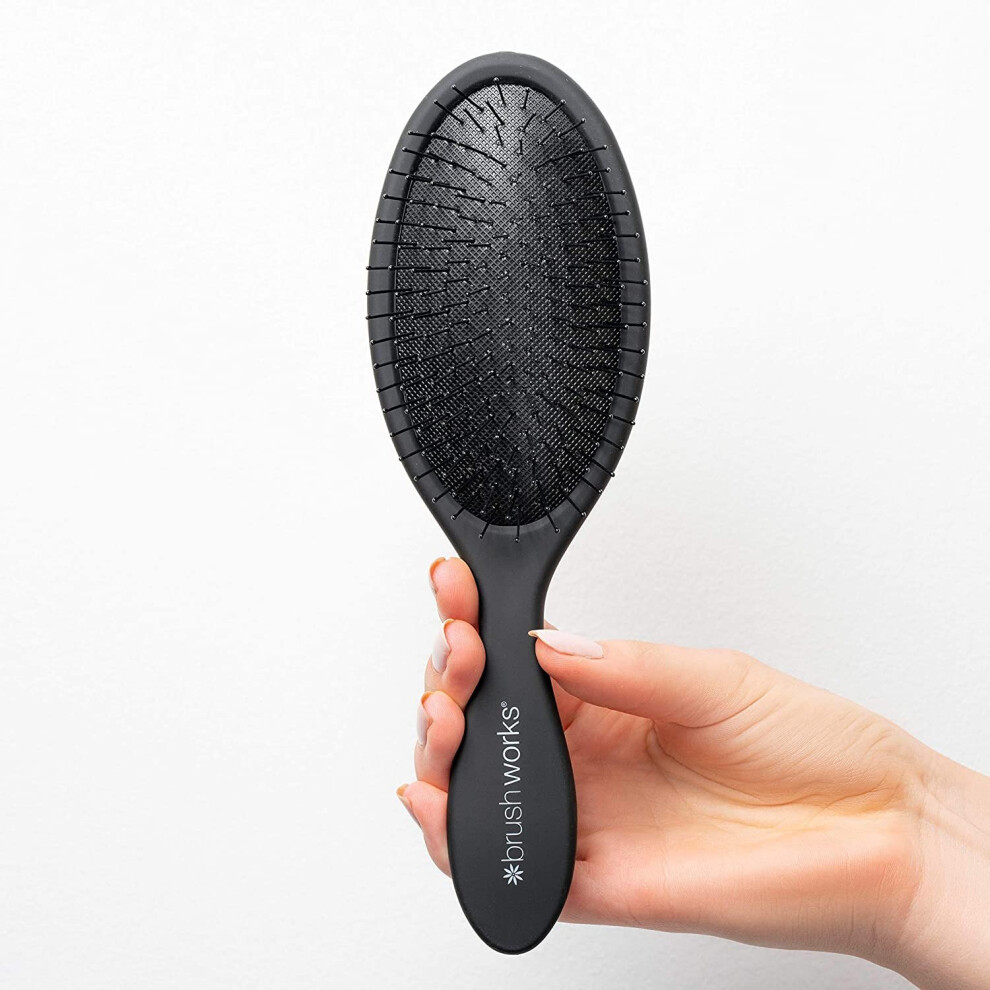 Brushworks Black Oval Detangling Hair Brush