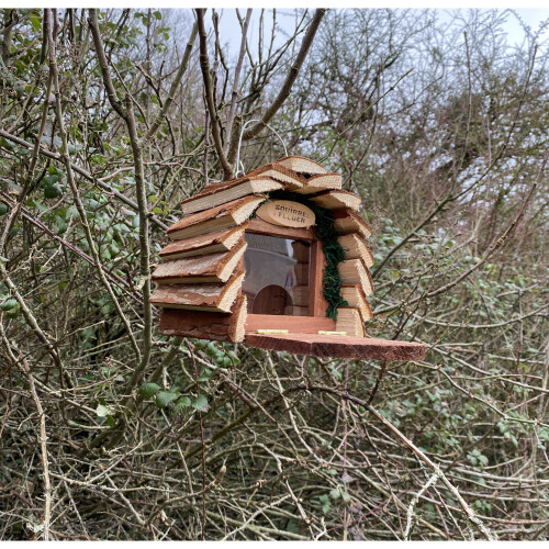 Selections Wooden Wildlife Squirrel Feeder House 1