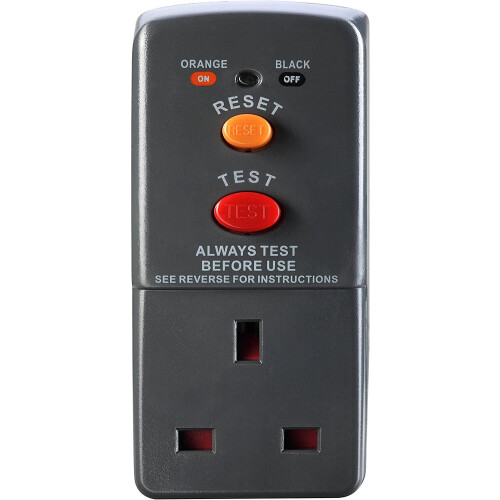 Masterplug ARCDKG-MP Single Socket RCD Safety Adaptor, 112 x 72.3 x 50.5 mm, Black 1