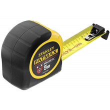 Stanley FMHT0-33864 Flexómetro 5m x 32mm BladeArmor MAGNÉTICO