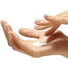 Lotion Corporelle Hydratante Avancée au Rétinol | Crème Anti-Âge pour Peau Creusée et Rides