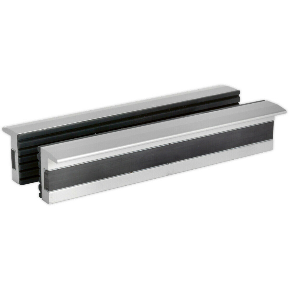 150mm Soft Vice Jaws - Aluminium Body - Soft Rubber Grip - Magnetic Strip