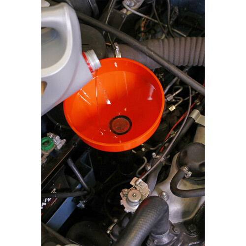 Loops 200mm Funnel With Fixed Spout & Filter - Ventilation Tube - Polyethylene 2