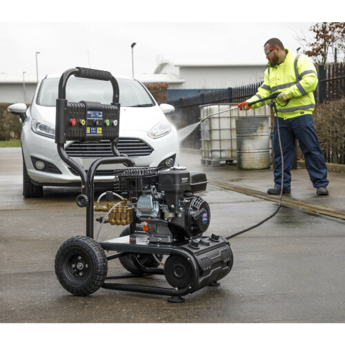 Loops Petrol Powered Pressure Washer - 6.5hp Engine - 220bar - Self Priming Pump 2