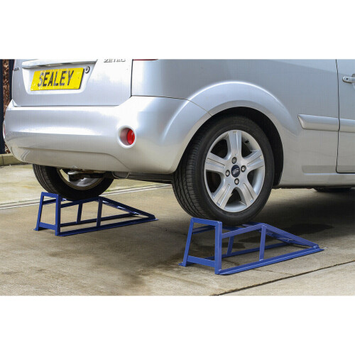 Loops PAIR 190mm Car Ramps - 2000kg Capacity Per Pair - 200mm Max Tyre Width 2