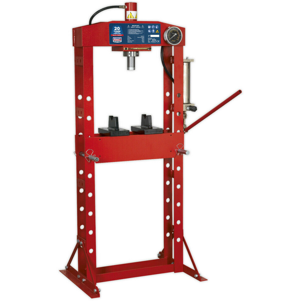 20 Tonne Floor Type Hydraulic Press - Sliding Ram Assembly - Flat Pressing Plate