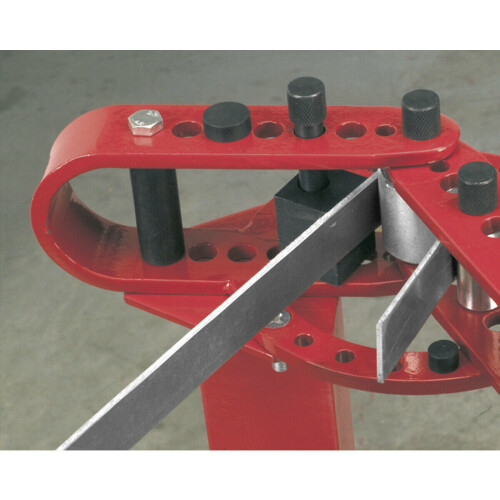 Loops Bench Mounting Metal Bender - Manually Operated - Radiused & Angled Bends 2