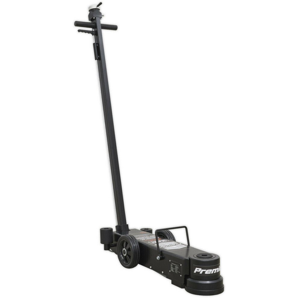 15 to 30 Tonne Telescopic Air Operated Jack - Long Reach Handle Low Entry Design