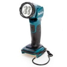 Linterna - MAKITA - DEADML815 - Batería 18V - Alcance 200m - 2 modos