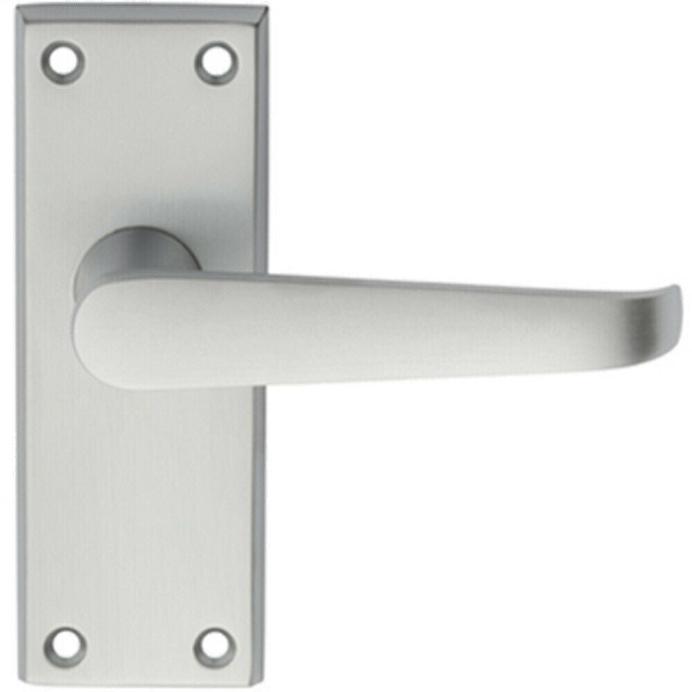 Loops Pair Straight Handle On Short Latch Backplate 118 X 42Mm Satin Chrome