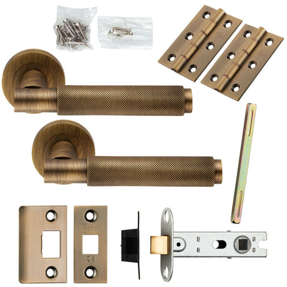 Door Handle & Latch Pack Antique Brass Knurled Round Bar Screwless Round Rose