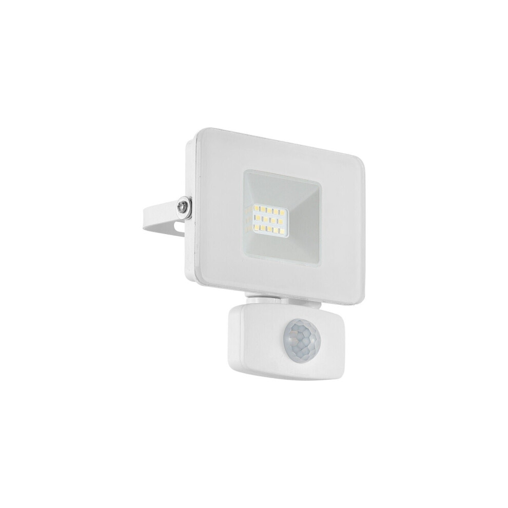 Loops Ip44 Outdoor Flood & Pir Sensor Aluminium 10W Built In Led Light/White