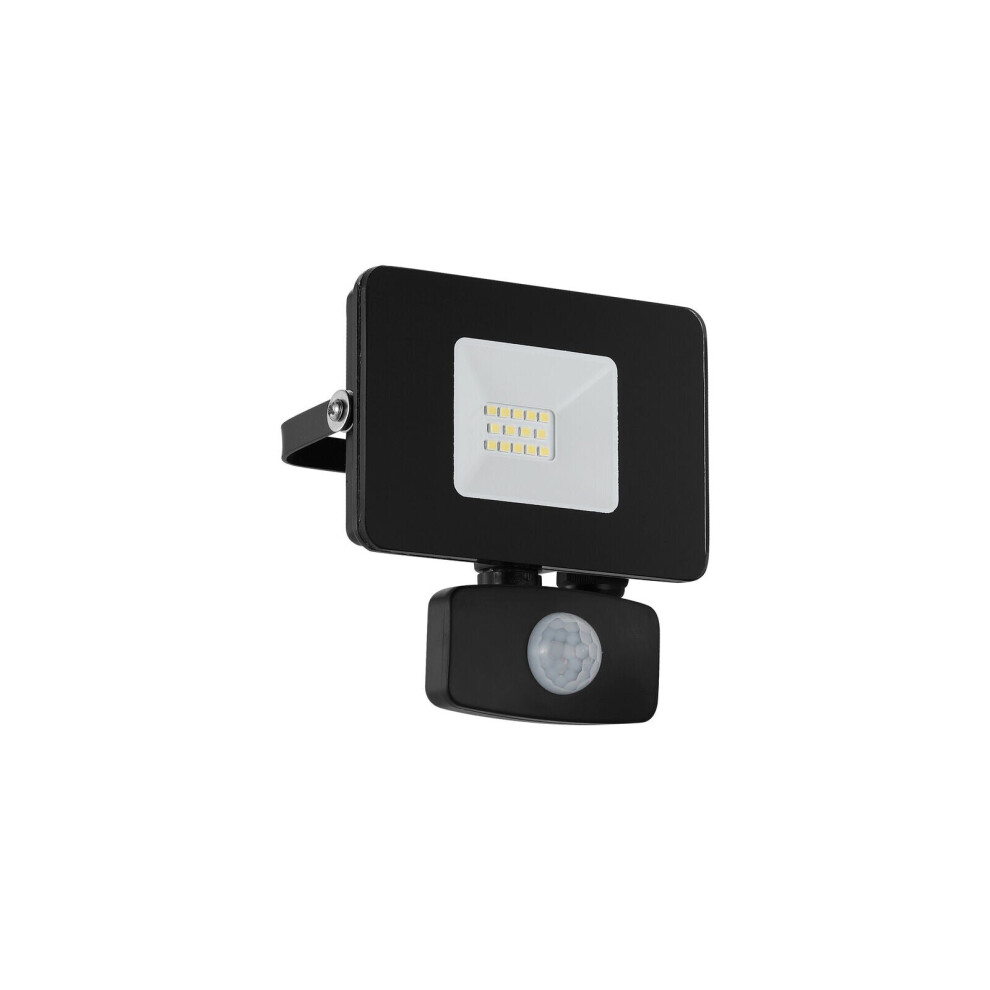 Loops Ip44 Outdoor Flood & Pir Sensor Aluminium 10W Built In Led Light/Black