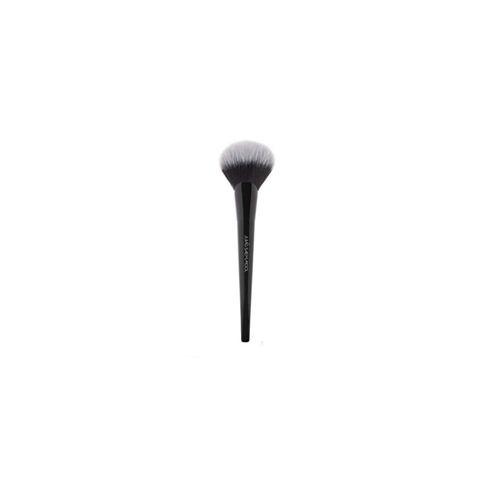 Jung Saem Mool [Jungsaemmool Official] Masterclass Contour Brush | Makeup Artist Brand | Synthetic Fanned Makeup Brush | Flawless Sculpting