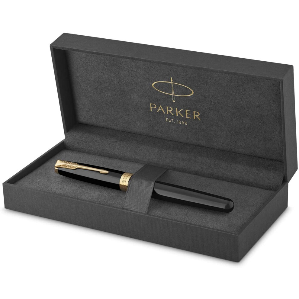 Parker Sonnet Fountain Pen | Lacquer With Trim | Medium Nib | Gift Box Black/Gold