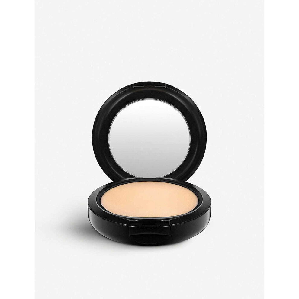 Studio Fix Powder Plus Foundation by MAC C2