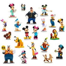 Di Mickey and Friends Mega Figurine Playset. Minnie